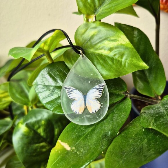 White Frosted Butterfly Necklace (Style 2) - Picture 5 of 5